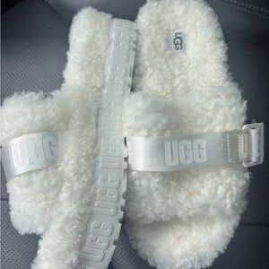 UGG Cream Fluffy Slides